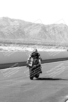 media/Apr-10-2022-SoCal Trackdays (Sun) [[f104b12566]]/Around the Pits/